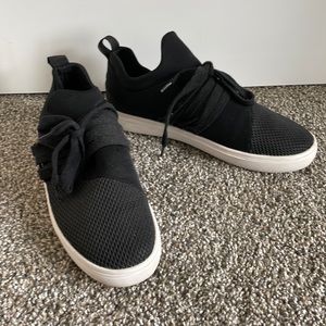 Steve Madden black lace sneakers. Womens Size 10